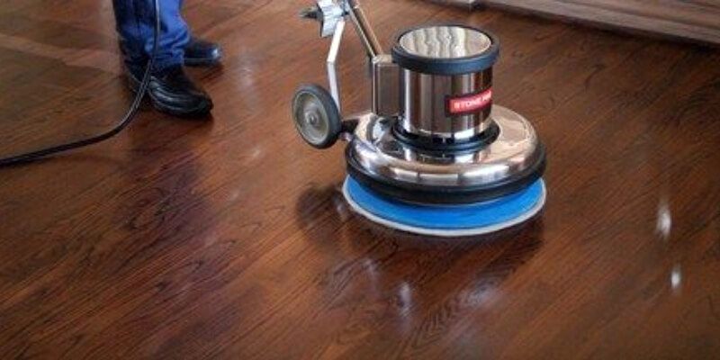 Hardwood floor cleaning in Aurora CO